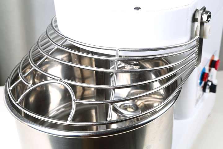 Electric Spiral Dough Mixer Suitable for Pizza, Pastry, Bread , 53L Bowl ,38Kg Dough Per Time,1500/2000W
